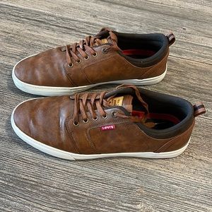Mens sneakers